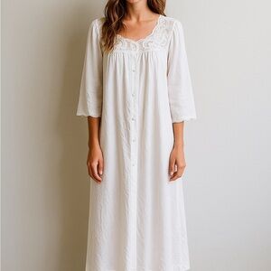 Vintage Victorian Lace Nightgown Dress – White Cottagecore Prairie Maxi M/L